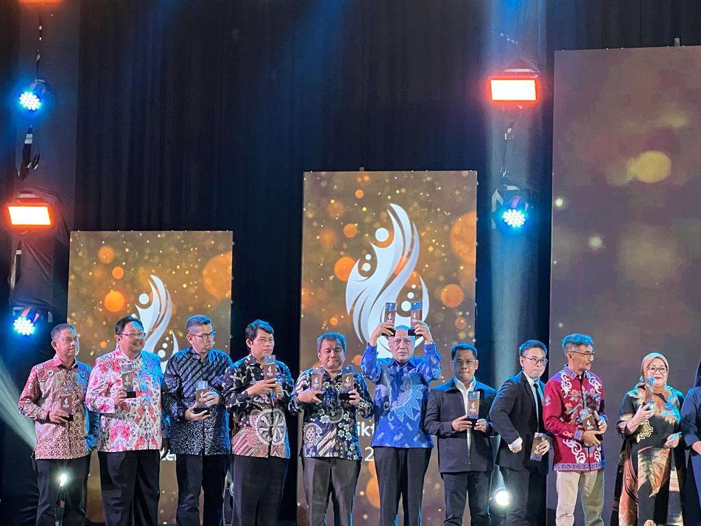 Unifa Boyong 2 Penghargaan Pada Anugerah Diktiristek Kemendikbud 2022