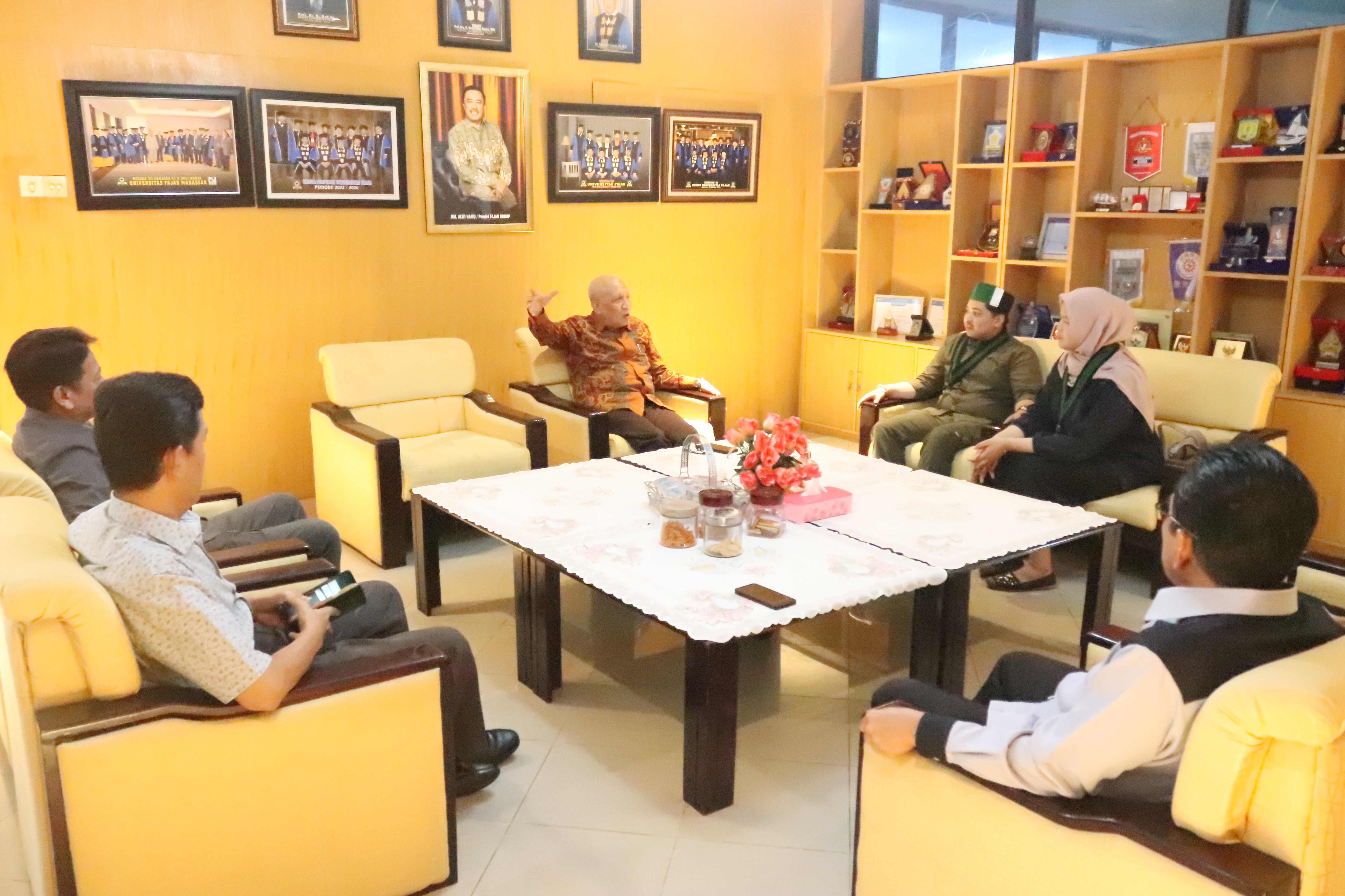 Rektor Unifa Dukung Penuh Kepengurusan Ketum HMI Cabang Makassar Sarah Agussalim