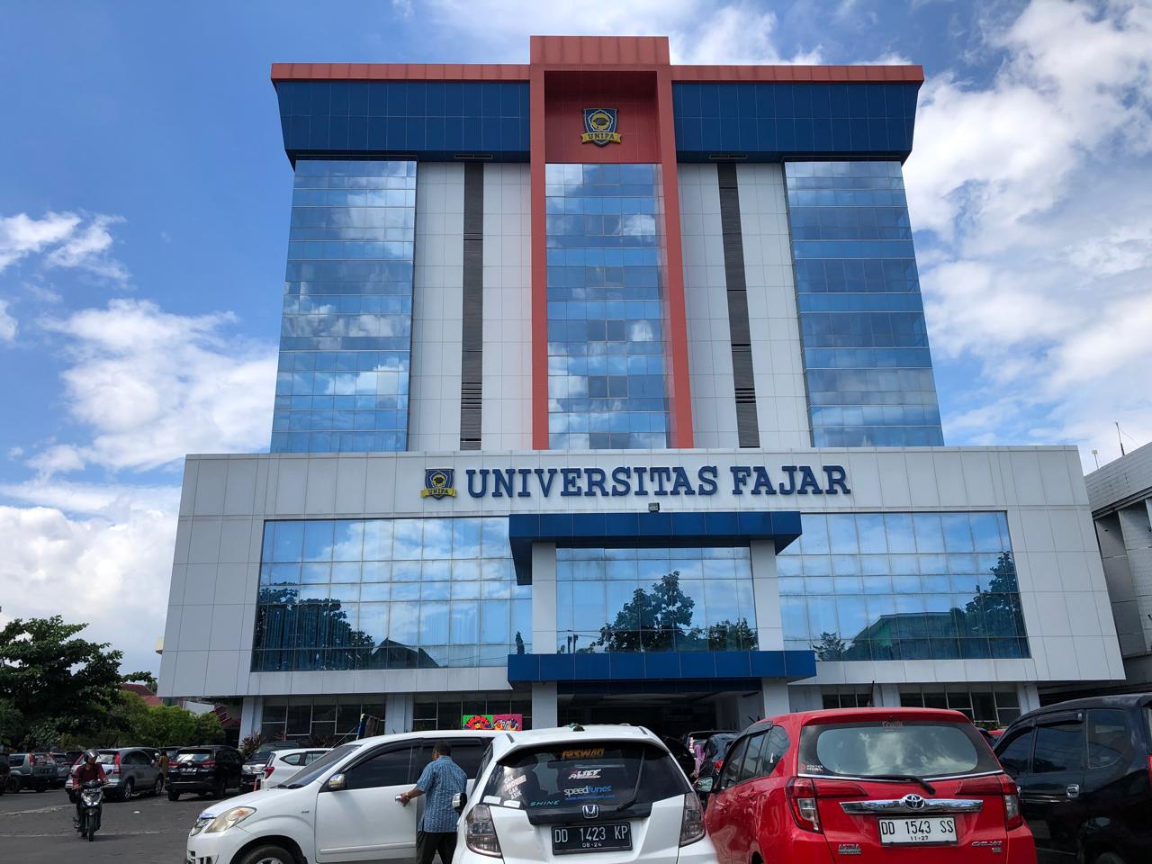 UNIFA Raih Predikat Top 3 Perguruan Tinggi Swasta Terbaik di Makassar Versi EduRank 2026