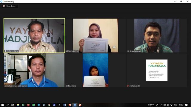 Mahasiswi Unifa Raih Beasiswa Yayasan Kalla