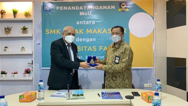 Perluas Kerjasama, Unifa Teken MoU dengan SMK-SMAK Makassar