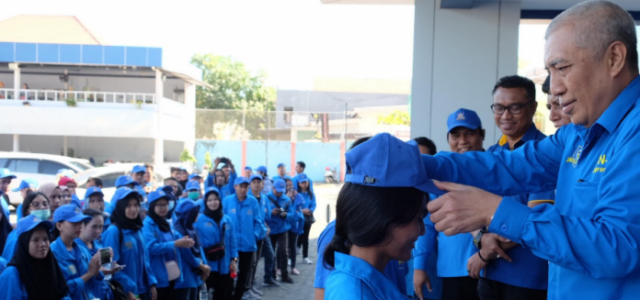 Rektor Unifa Lepas Peserta KKN-E Angkatan XII di Pangkep