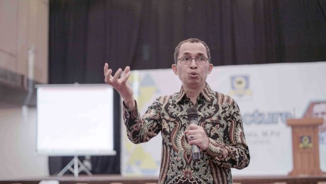 Atase Pendidikan KBRI Thailand Beri Kuliah Tamu di Unifa