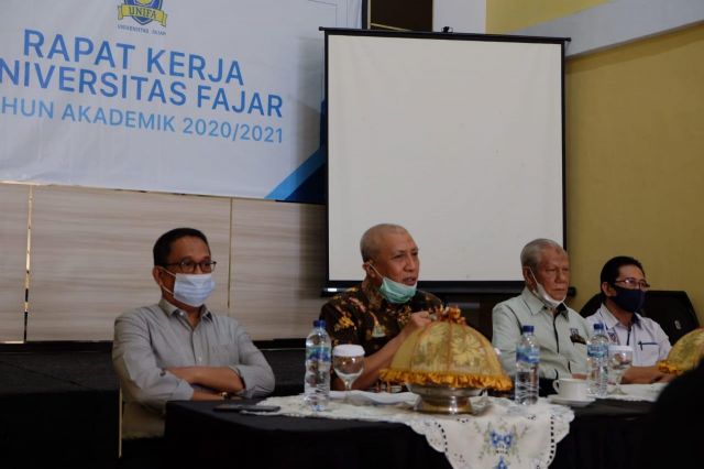 Rapat Kerja Universitas Fajar Tahun Akademik 2020/2021