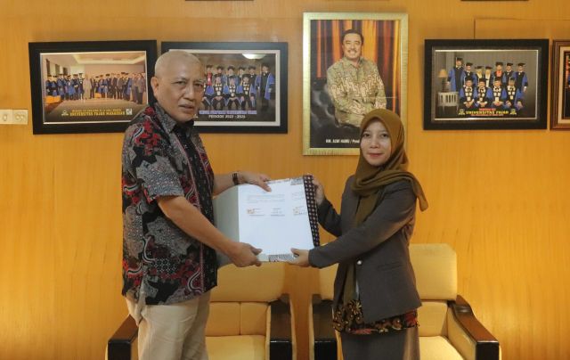 UNIFA dan Kabar Makassar Teken MoU Wujudkan SDM Jurnalis yang Unggul 