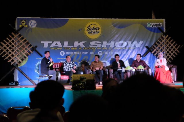 Prodi Ilmu Komunikasi Unifa Gelar Talk Show Bebas Bicara