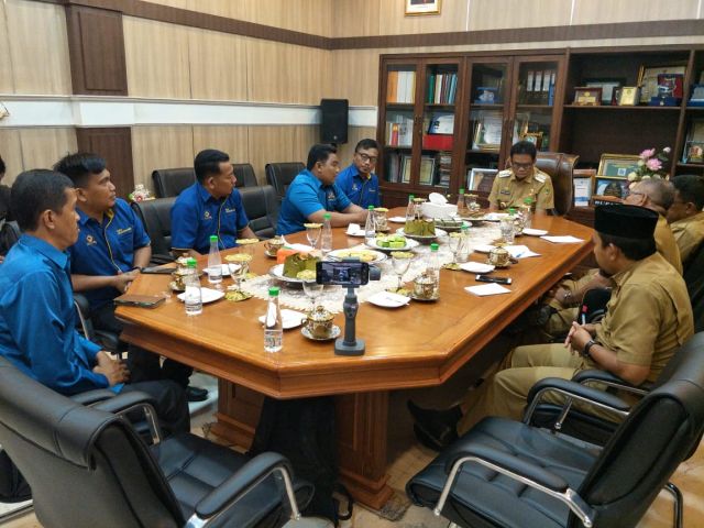 Bupati Barru Antusias Dengan Program Kerja KKN-E Unifa