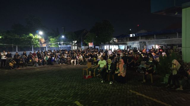 Universitas Fajar Gelar Nonton Bareng Pertandingan Indonesia vs Arab Saudi, Dukung Timnas Menuju Piala Dunia 2026