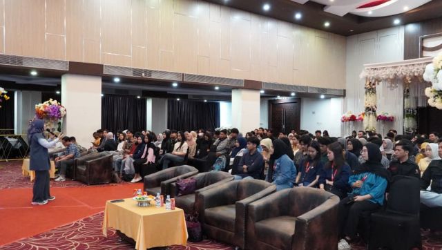 UNIFA Bekali Calon Wisudawan Melalui MODA 2025