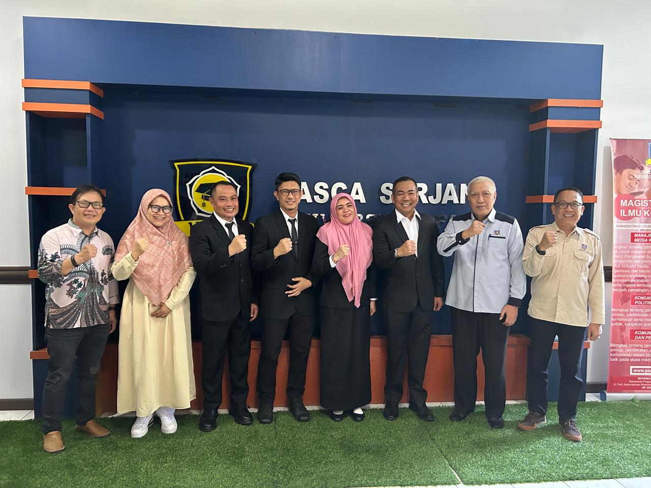 Wabup dan Ketua DPRD Maros Raih Gelar Magister di Unifa