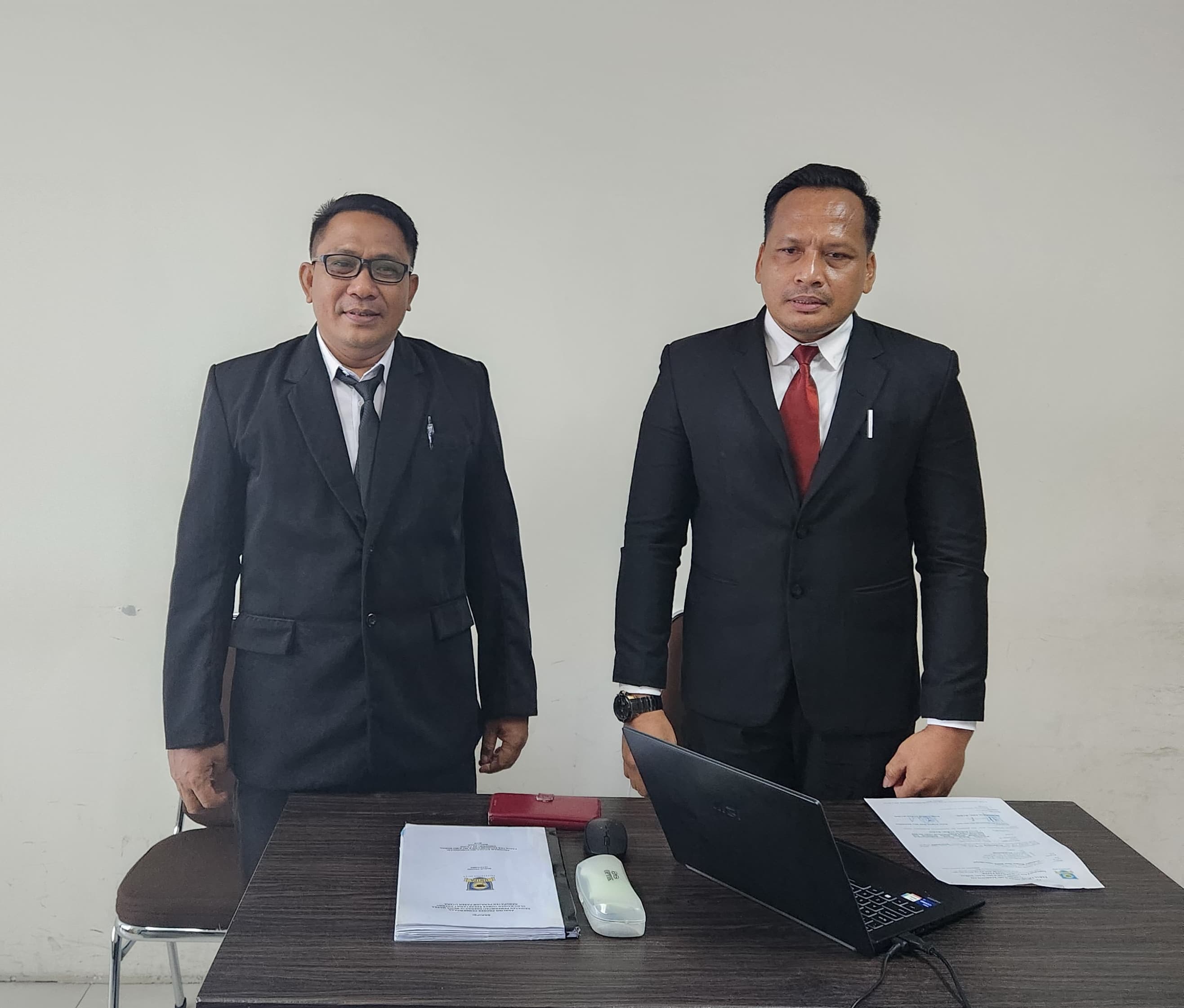 Mahasiswa Program RPL Ilmu Komunikasi Universitas Fajar Presentasikan Skripsi tentang Strategi Kehumasan di Kabupaten Penajam Paser Utara