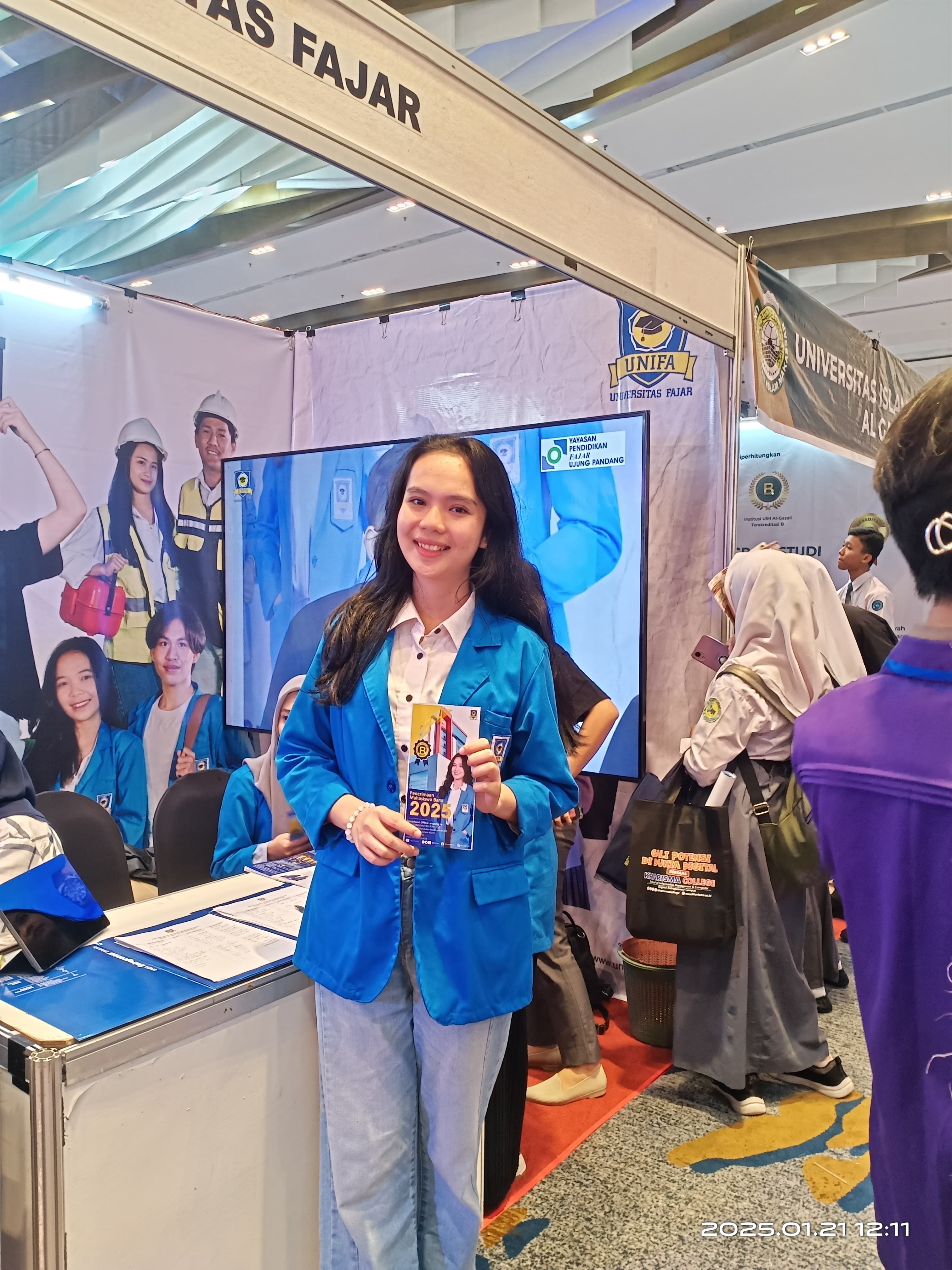 Mahasiswi UNIFA Masuk 10 Besar Finalis Kompetisi Gagasan Sosial Inovatif Makassar 2025