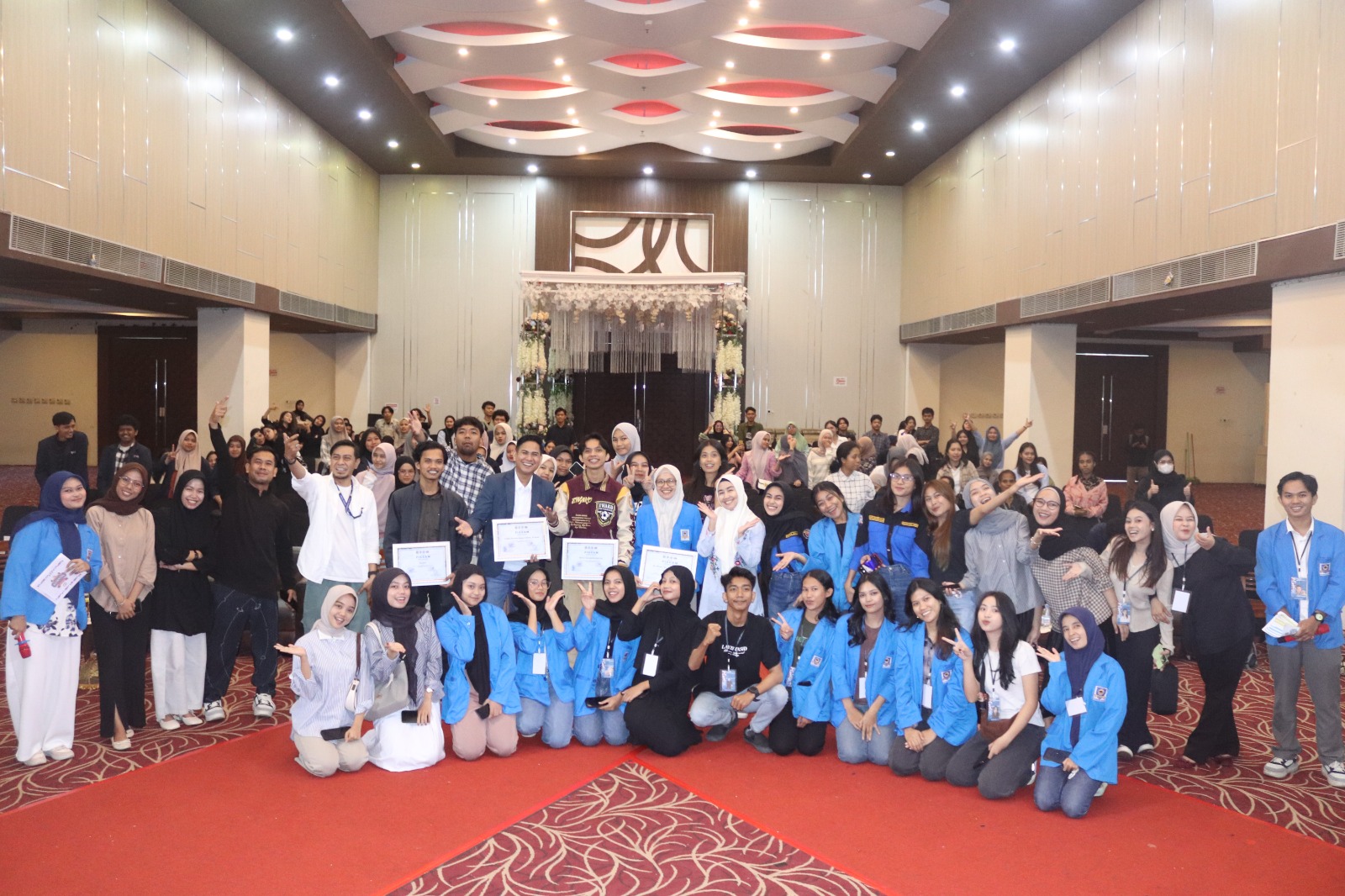 Dialog Terbuka Warnai Hari Kedua Accounting Carnaval UNIFA: Arah Indonesia 2045, Emas atau Cemas