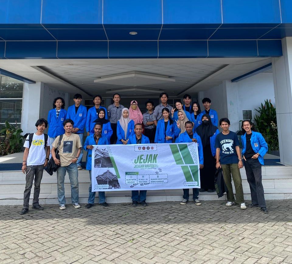 Mahasiswa Arsitektur Universitas Fajar Telusuri Warisan Bangunan Tradisional Lewat Studi Tur “JEJAK”