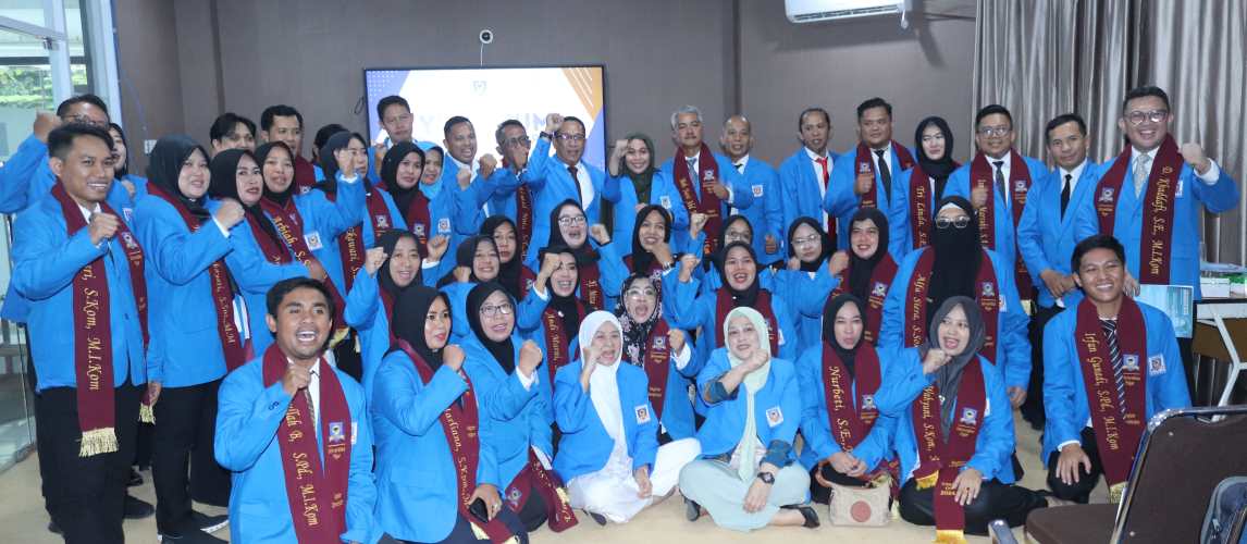 Bangga dan Haru, 47 Mahasiswa Magister Unifa Resmi Sandang Gelar S2 
